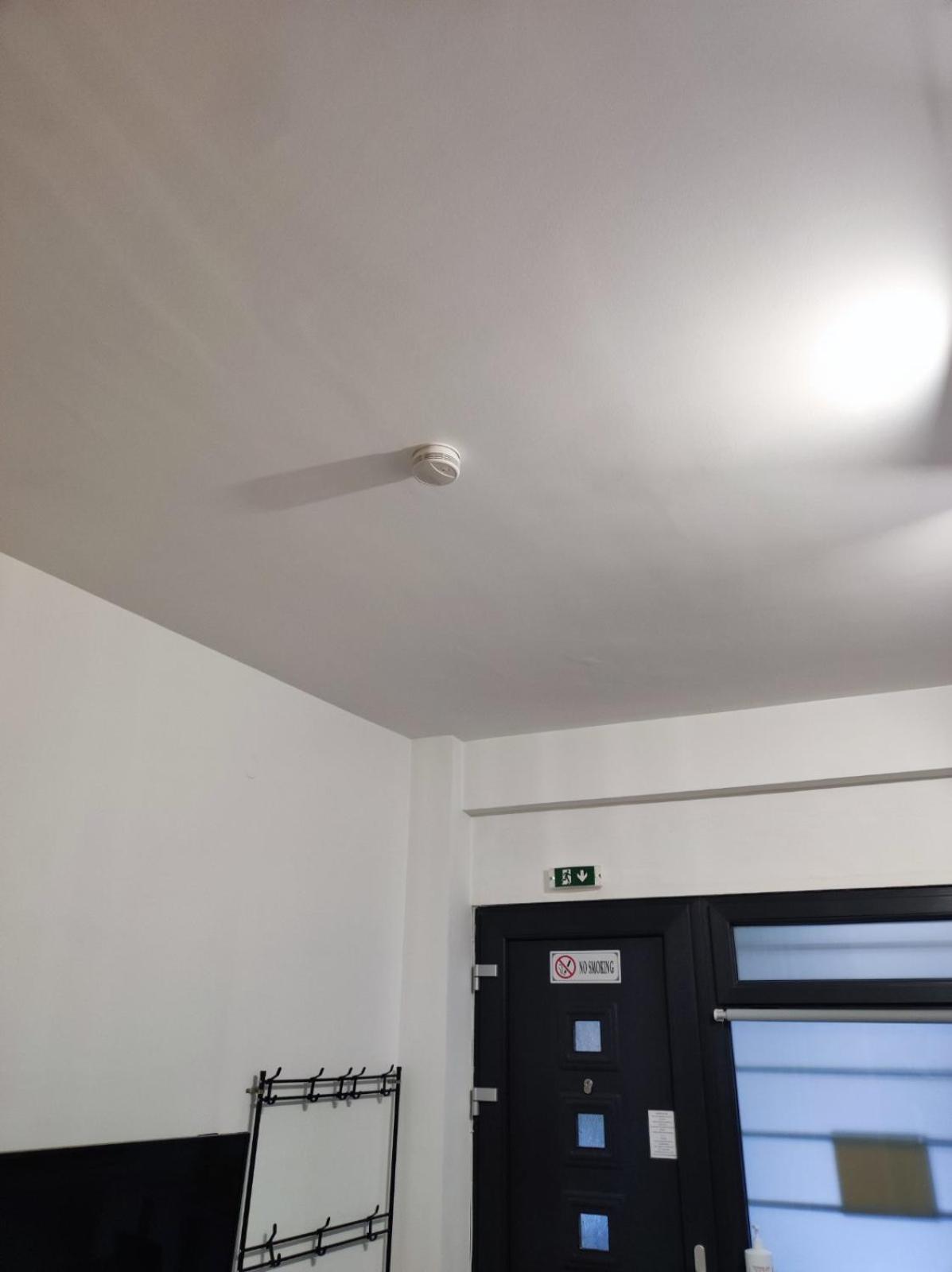 Giannis Studio Thessaloníki Luaran gambar
